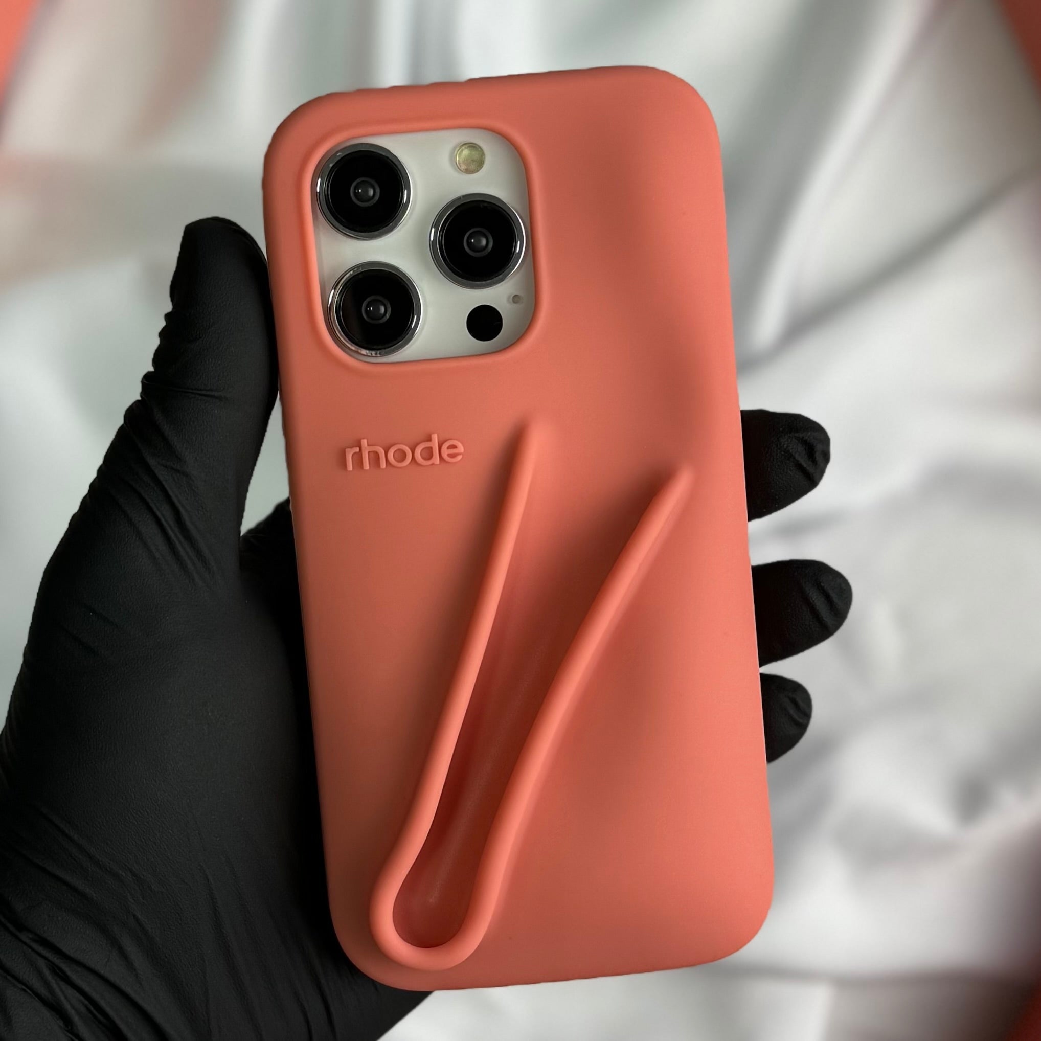 Rhode Силиконов кейс + Гланц за iPhone