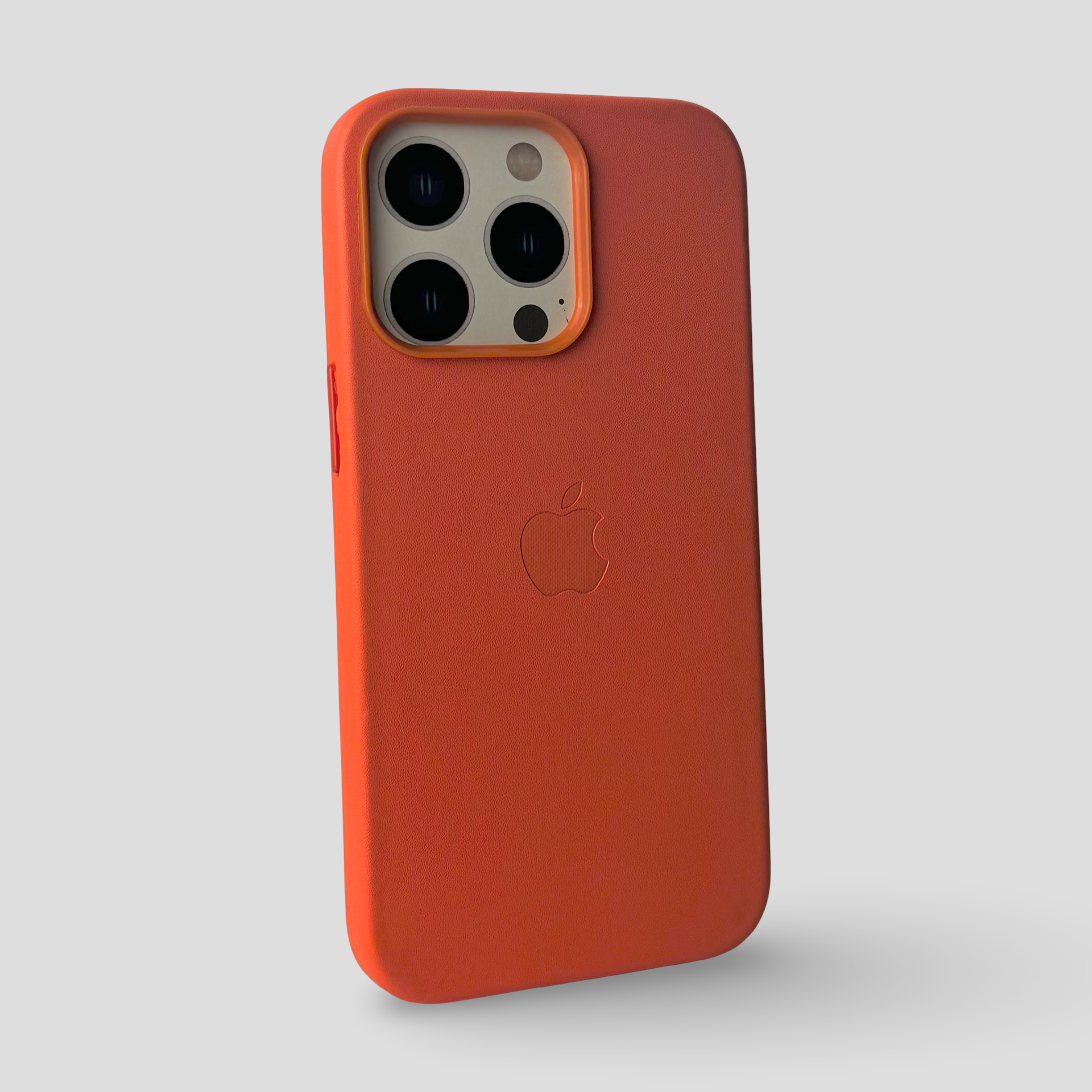 Кожен кейс с лого за iPhone