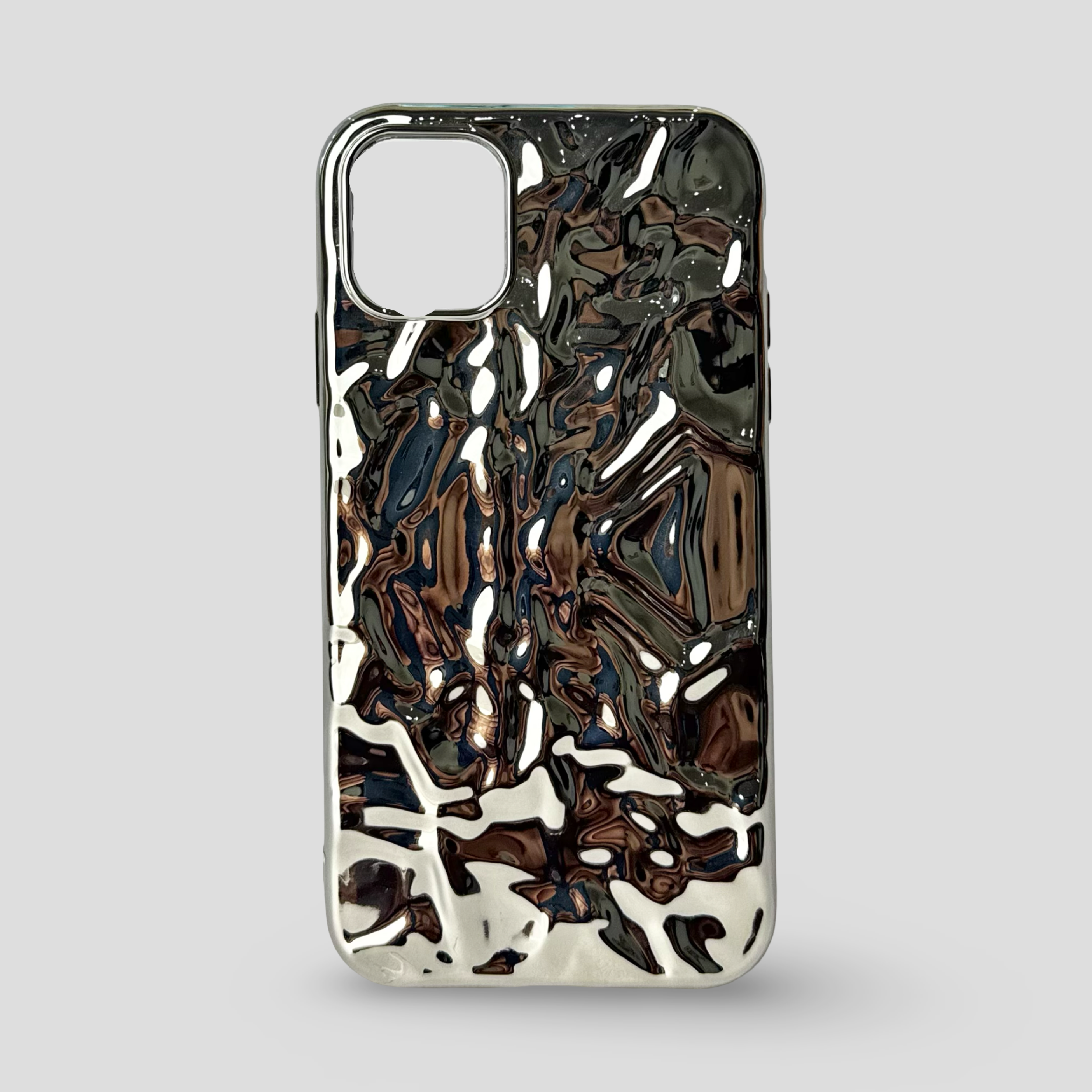 Релефен силиконов кейс за iPhone