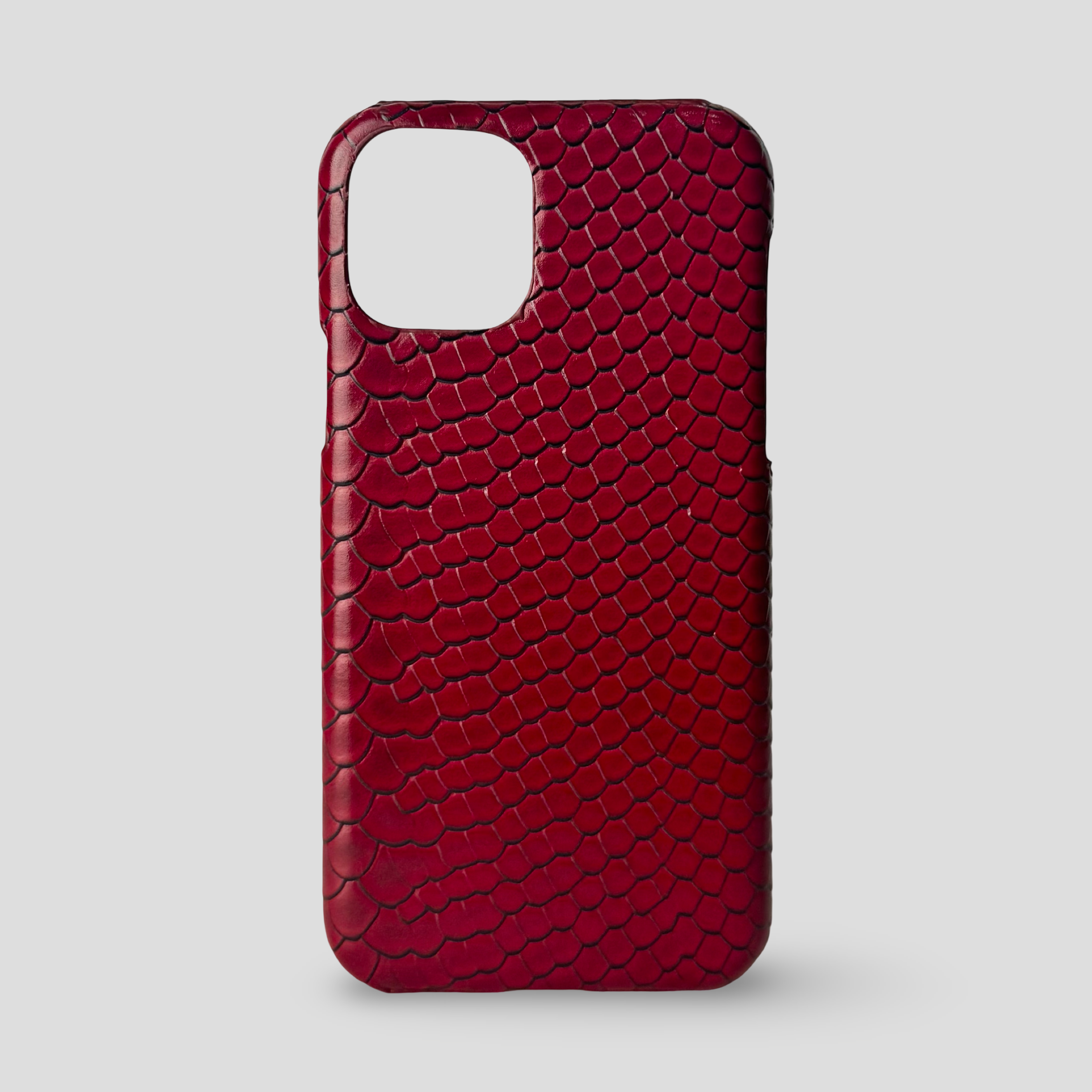 Релефен кожен кейс за iPhone