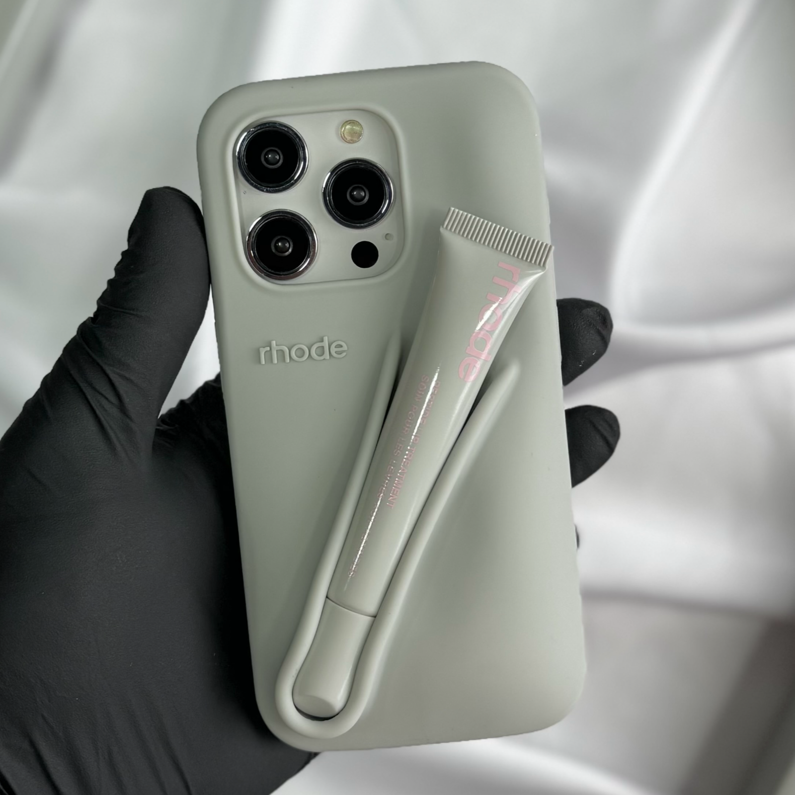 Rhode Силиконов кейс + Гланц за iPhone