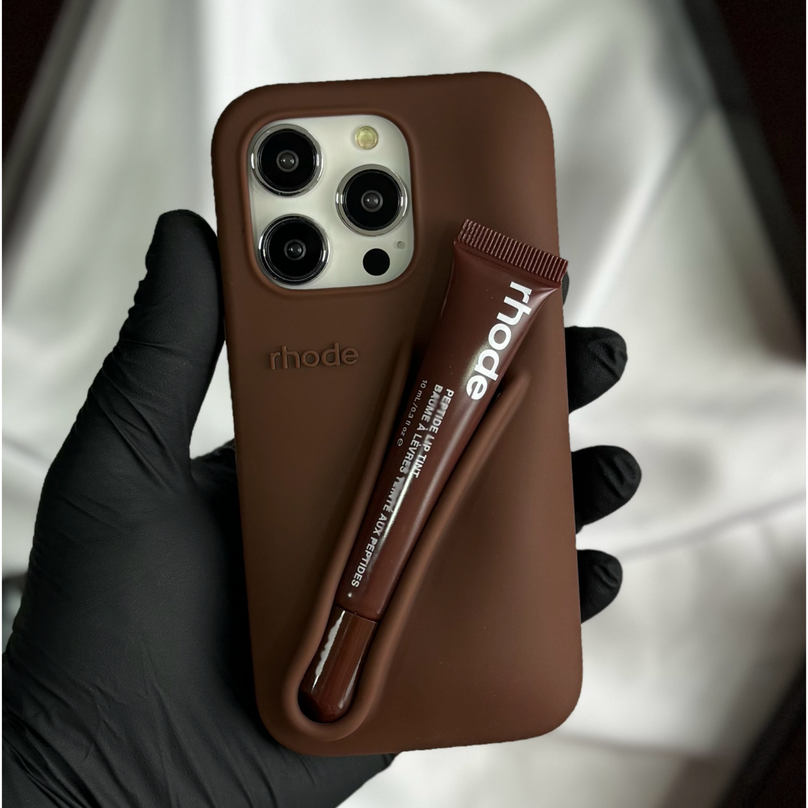 Rhode Силиконов кейс + Гланц за iPhone
