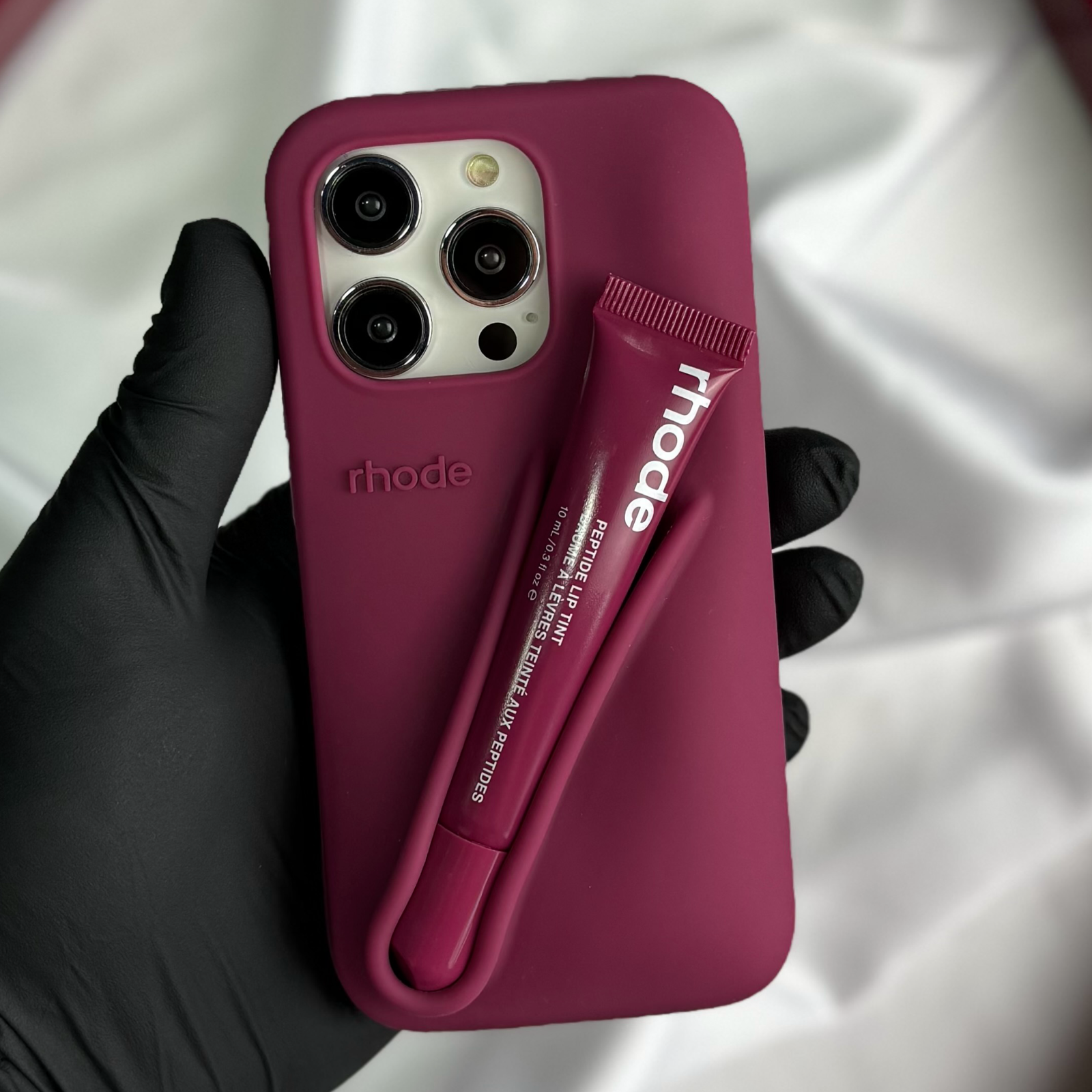 Rhode Силиконов кейс + Гланц за iPhone